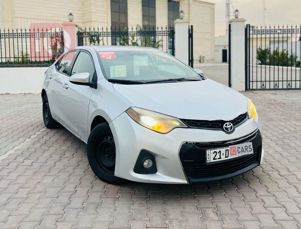 تويوتا كورولا